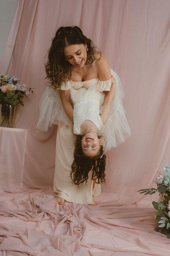 mobile - carousel-hero-element image-10